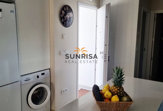 Apartamento · Reventa - Los Montesinos · Entre Naranjos / Vistabella Golf · Alicante · España