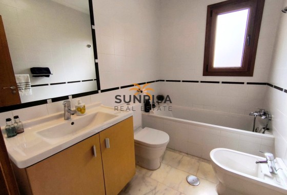 Appartement · Herverkoop - Algorfa · La Finca Golf Resort · Alicante · Spanje
