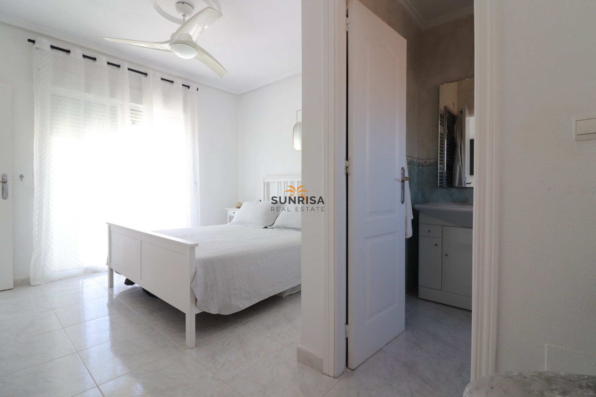 Reventa - Villa - Benijofar