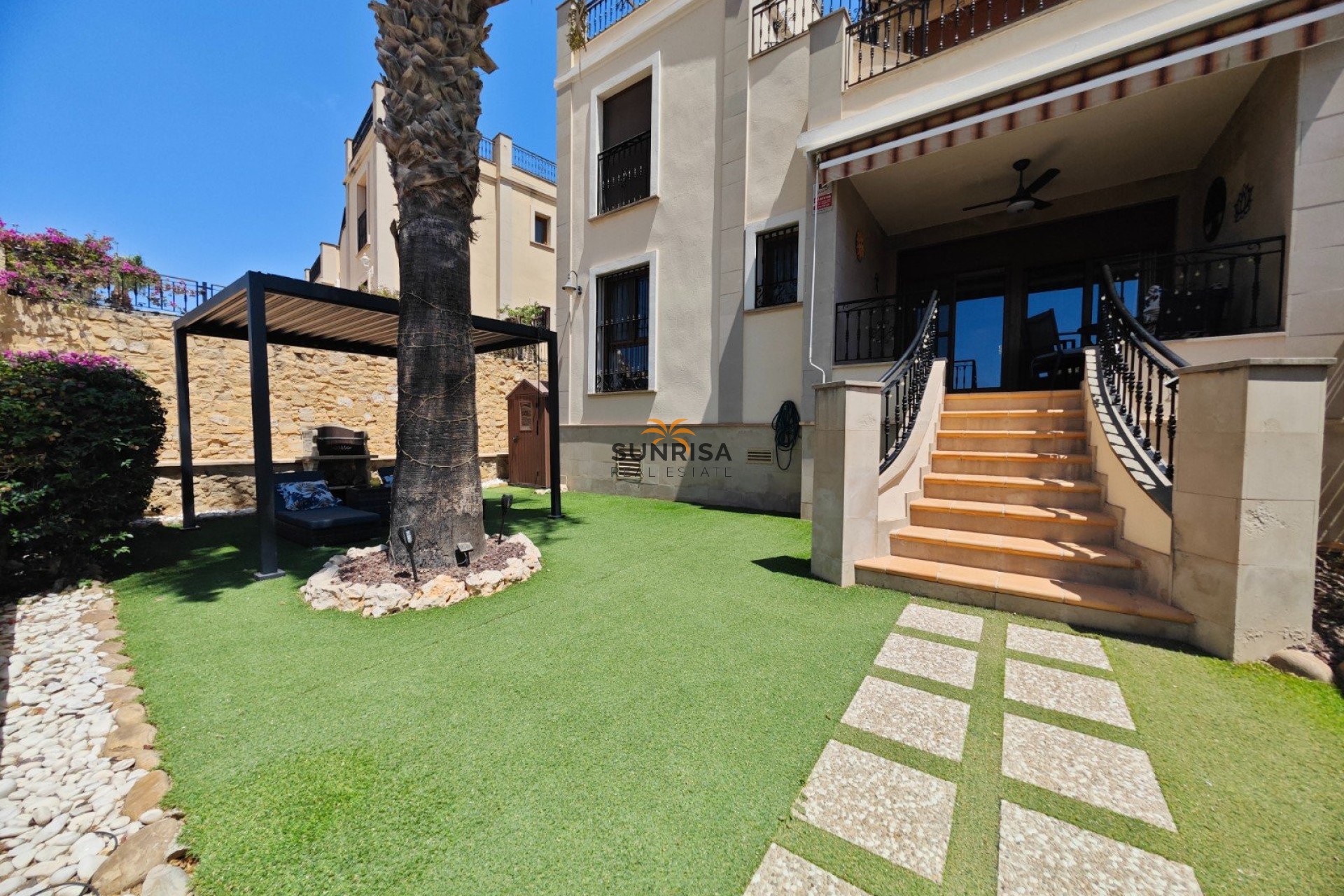 Resale - Apartment - Algorfa