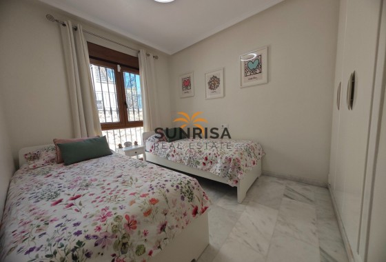 Appartement · Herverkoop - Algorfa · La Finca Golf Resort · Alicante · Spanje