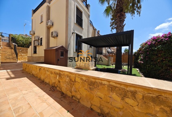Appartement · Herverkoop - Algorfa · La Finca Golf Resort · Alicante · Spanje