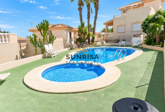 Villa · Herverkoop - Quesada · Alicante · Spanje