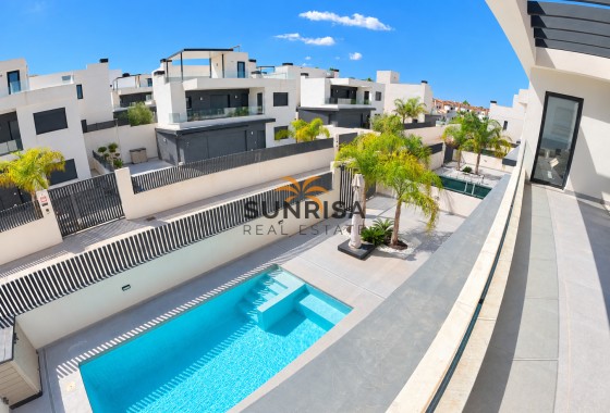 Villa · Revente - Algorfa · La Finca Golf Resort · Alicante · Espagne