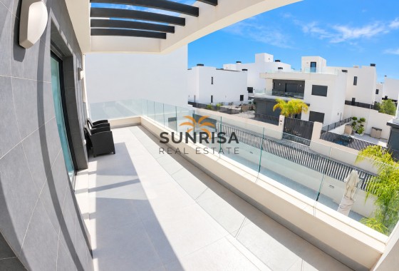Villa · Revente - Algorfa · La Finca Golf Resort · Alicante · Espagne