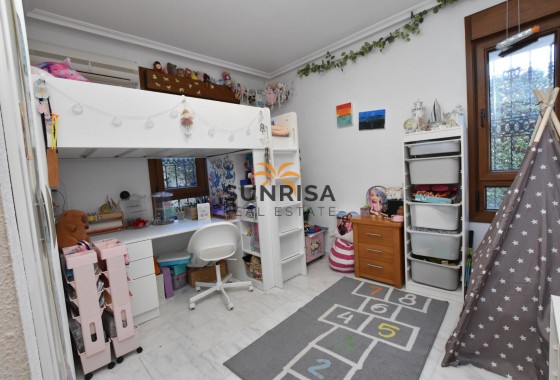 Villa · Revente - Algorfa · La Finca Golf Resort · Alicante · Espagne