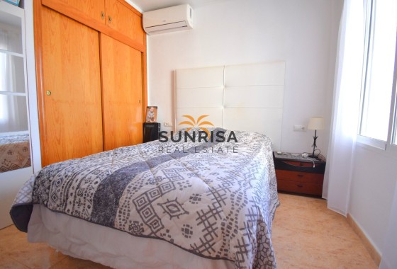 Apartamento · Reventa - Orihuela Costa · Playa Flamenca · Alicante · España