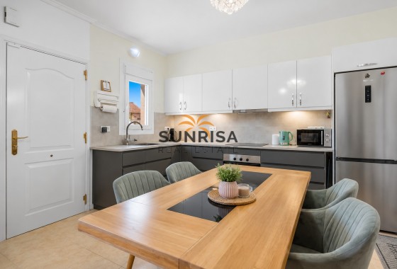 Townhouse · Resale - Ciudad Quesada · Alicante · Spain