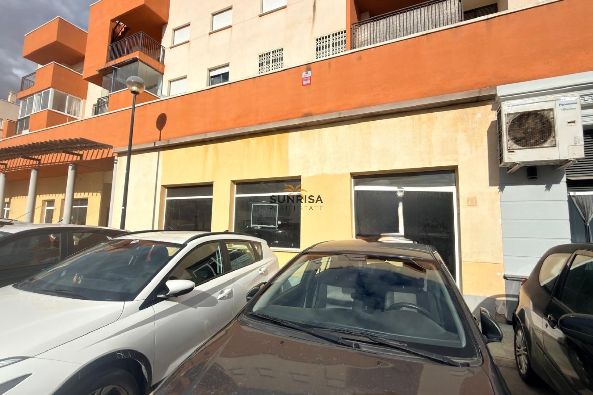 Herverkoop - Bedrijfsruimte - Orihuela Costa