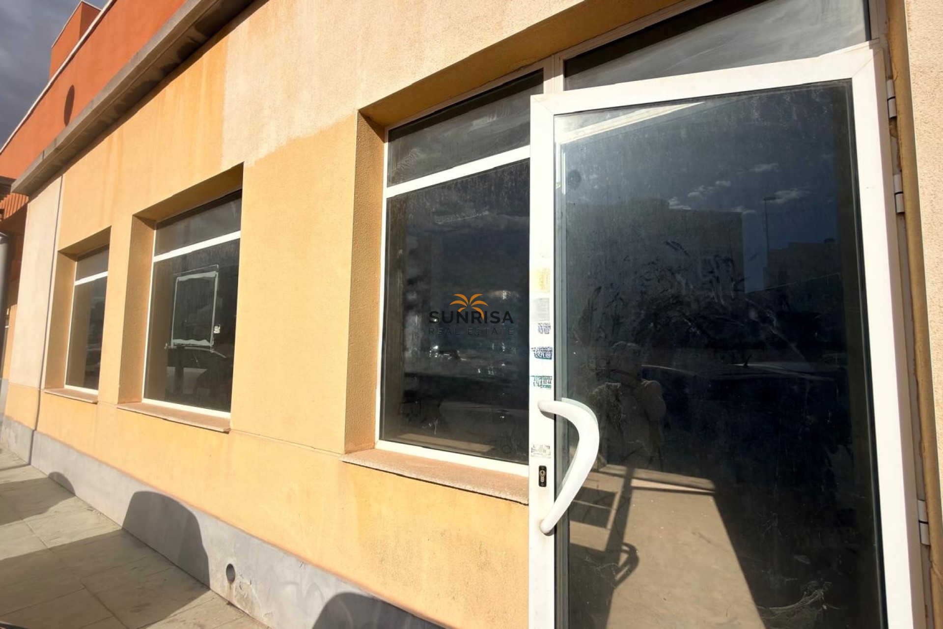 Herverkoop - Bedrijfsruimte - Orihuela Costa