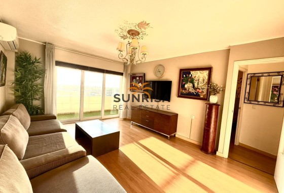 Apartamento · Reventa - La Zenia · Alicante · España