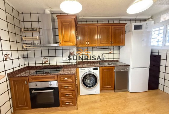 Apartamento · Reventa - La Zenia · Alicante · España