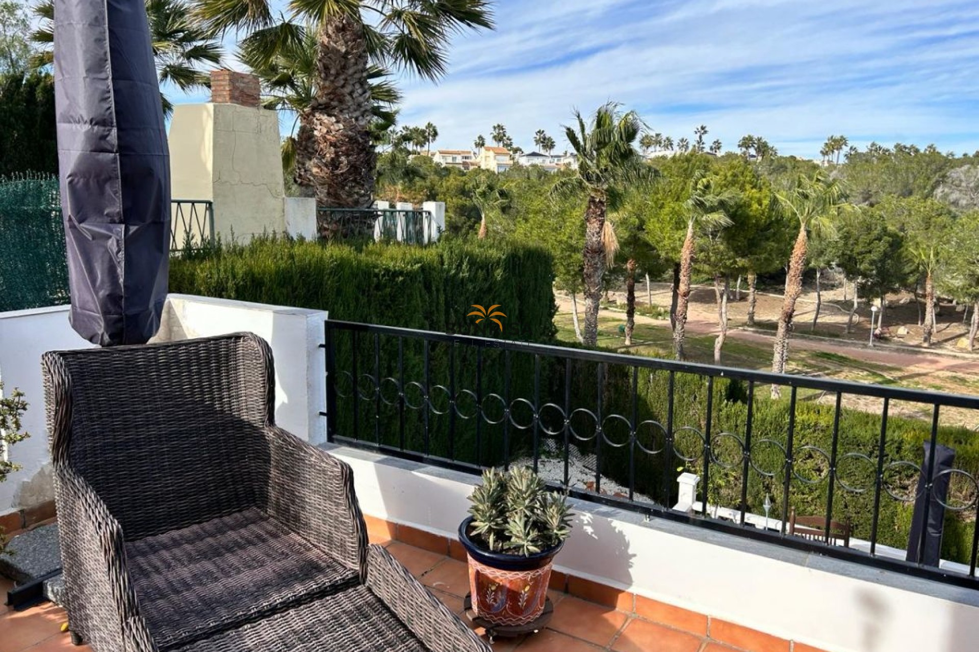 Herverkoop - Twee-onder-een-kapwoning - Villamartin