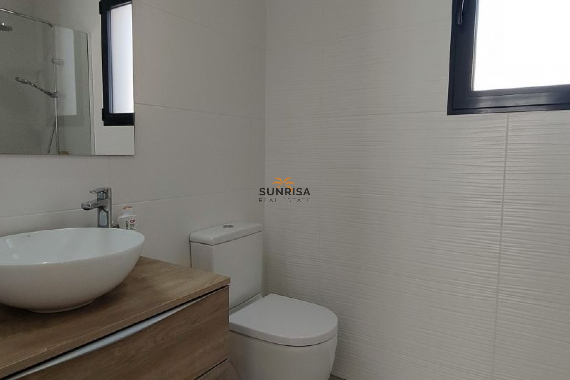 Reventa - Villa - Los Alcázares