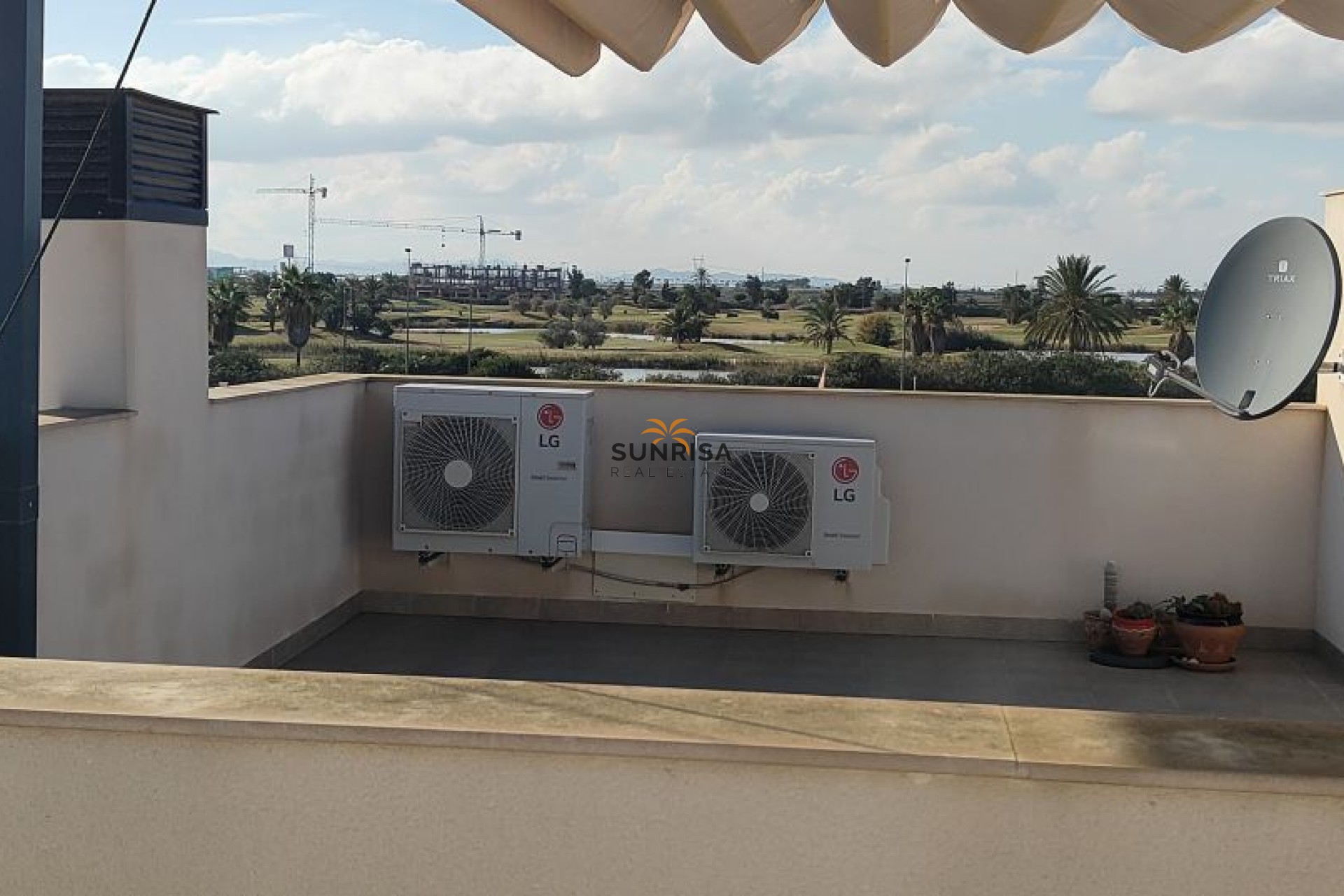 Reventa - Villa - Los Alcázares