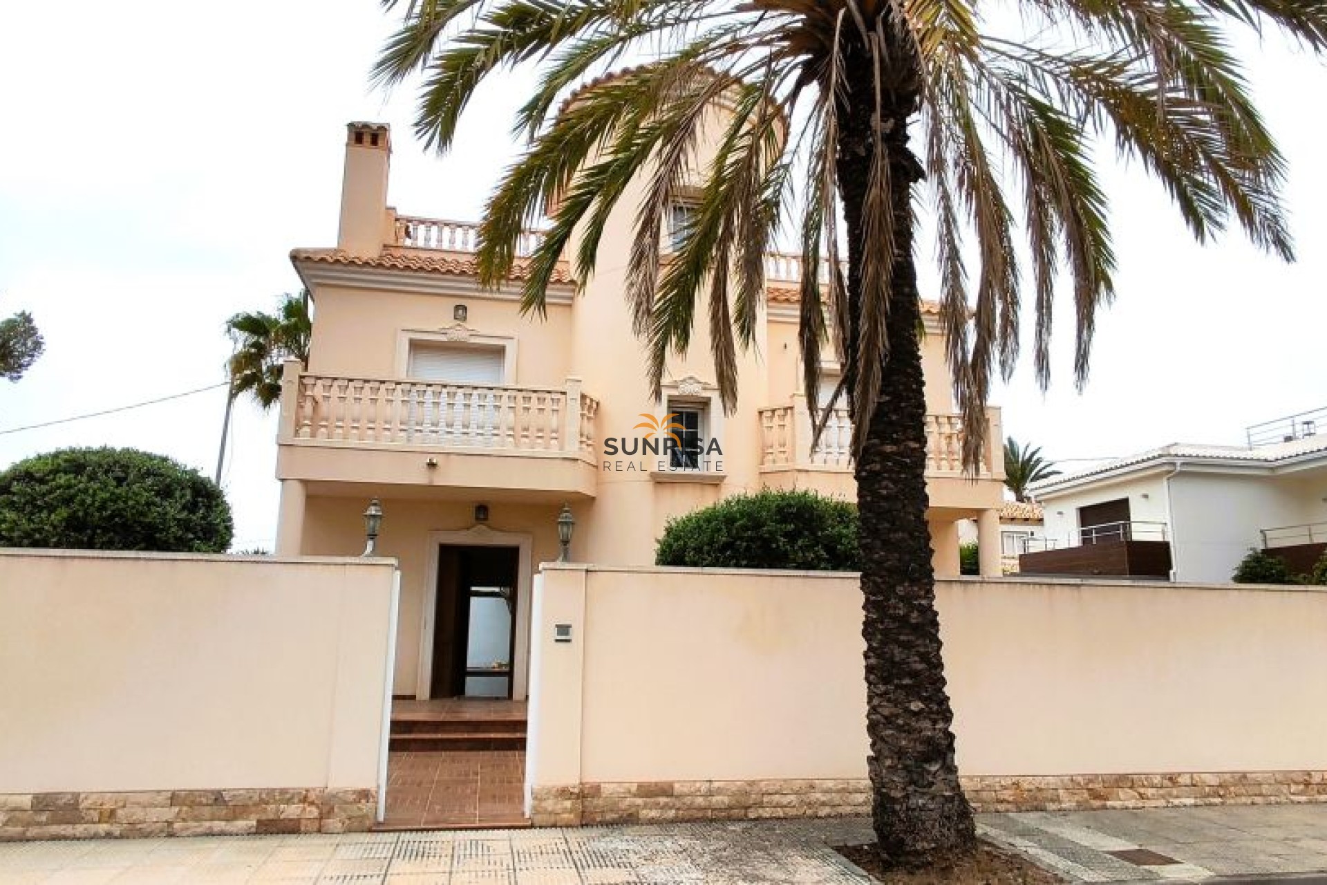 Herverkoop - Villa - Cabo Roig