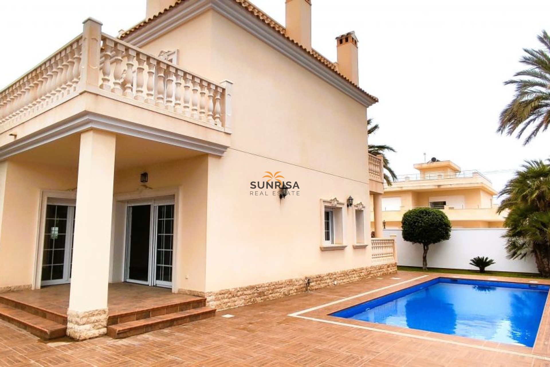 Herverkoop - Villa - Cabo Roig