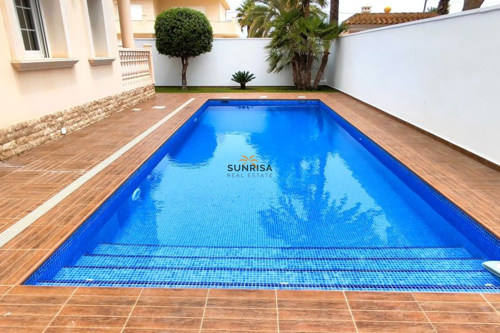Herverkoop - Villa - Cabo Roig