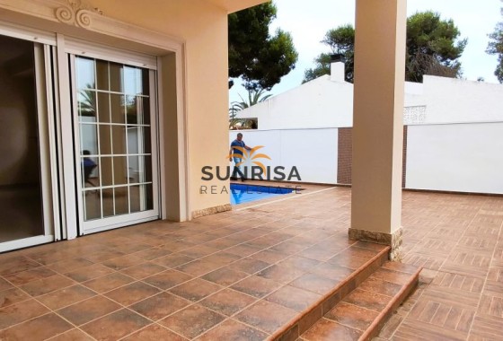 Villa · Reventa - Cabo Roig · Alicante · España