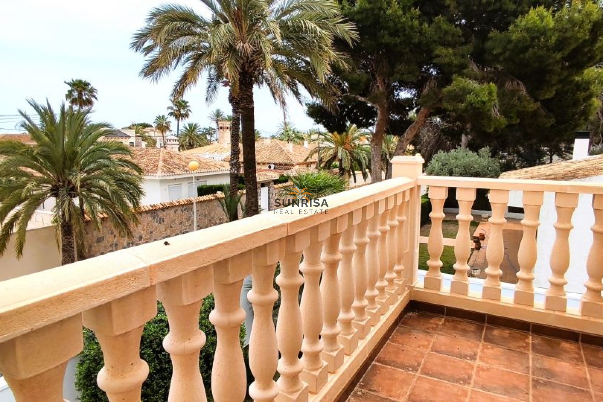 Herverkoop - Villa - Cabo Roig
