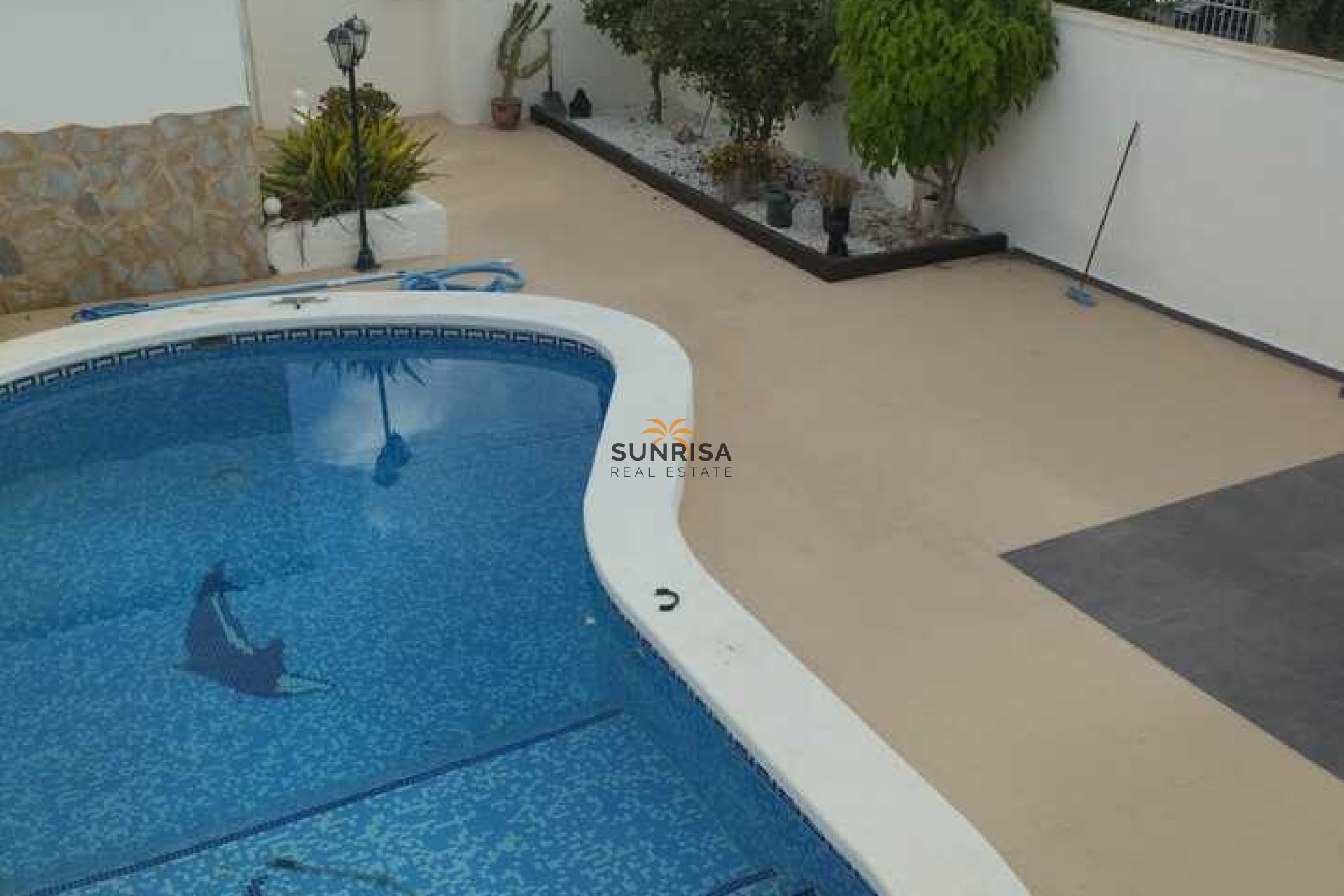 Herverkoop - Villa - Cabo Roig