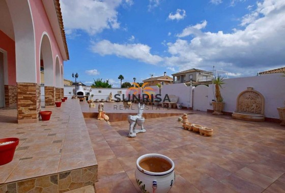 Villa · Herverkoop - Cabo Roig · Alicante · Spanje