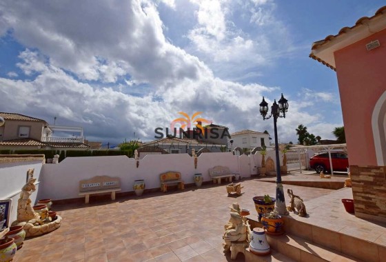 Villa · Herverkoop - Cabo Roig · Alicante · Spanje