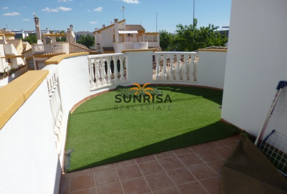 Villa · Revente - Pilar de la Horadada · Alicante · Espagne