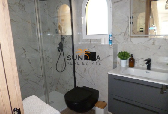 Villa · Revente - Pilar de la Horadada · Alicante · Espagne