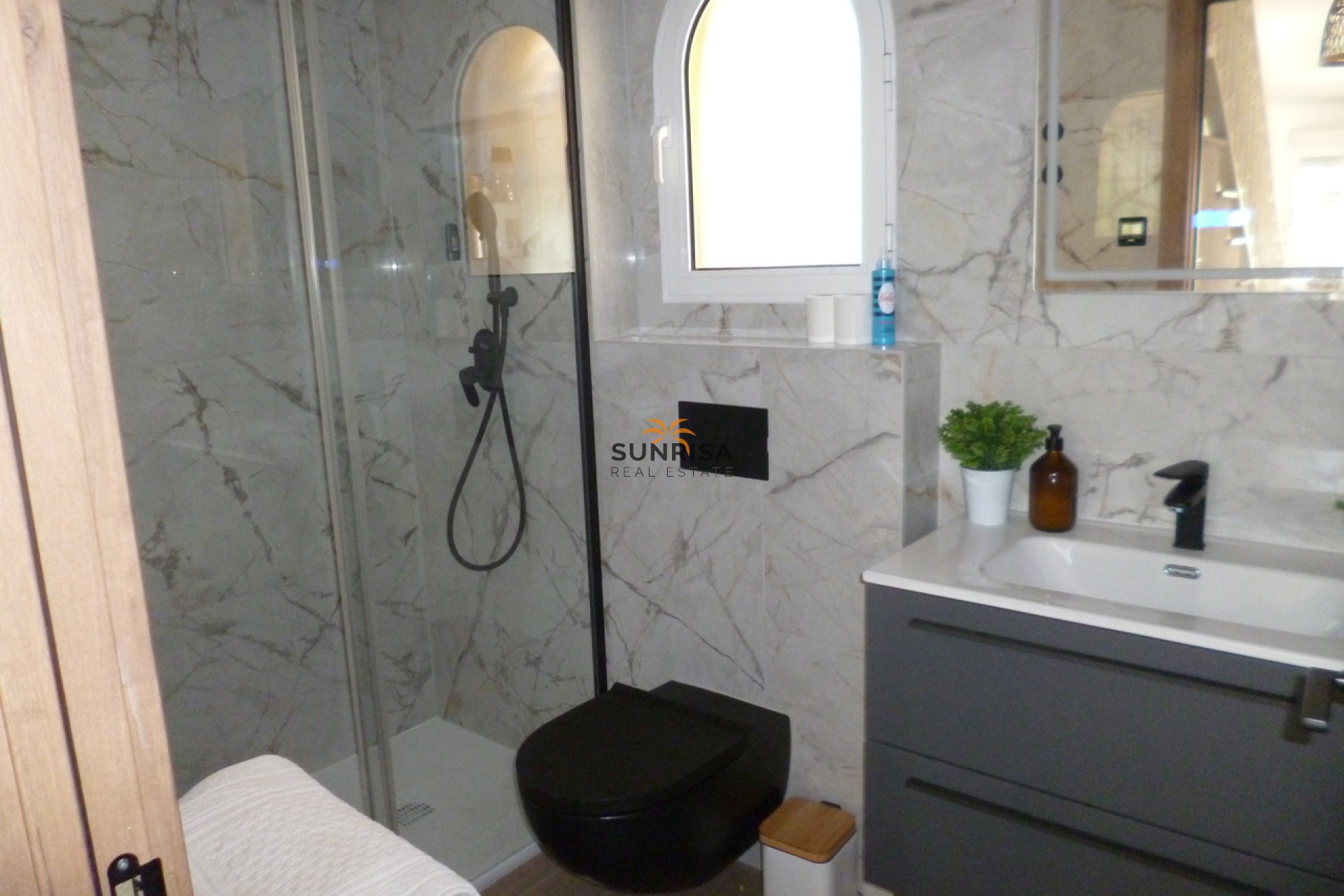 Reventa - Villa - Pilar de la Horadada
