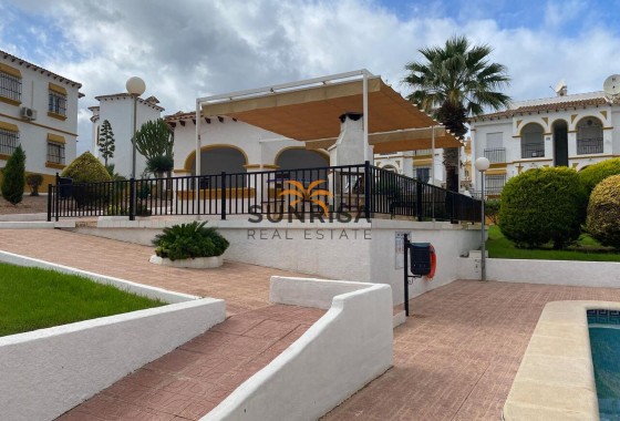 Appartement · Location à long terme - Villamartin · Alicante · Espagne