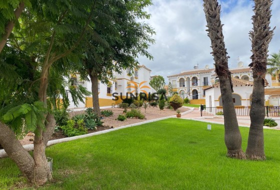 Appartement · Location à long terme - Villamartin · Alicante · Espagne