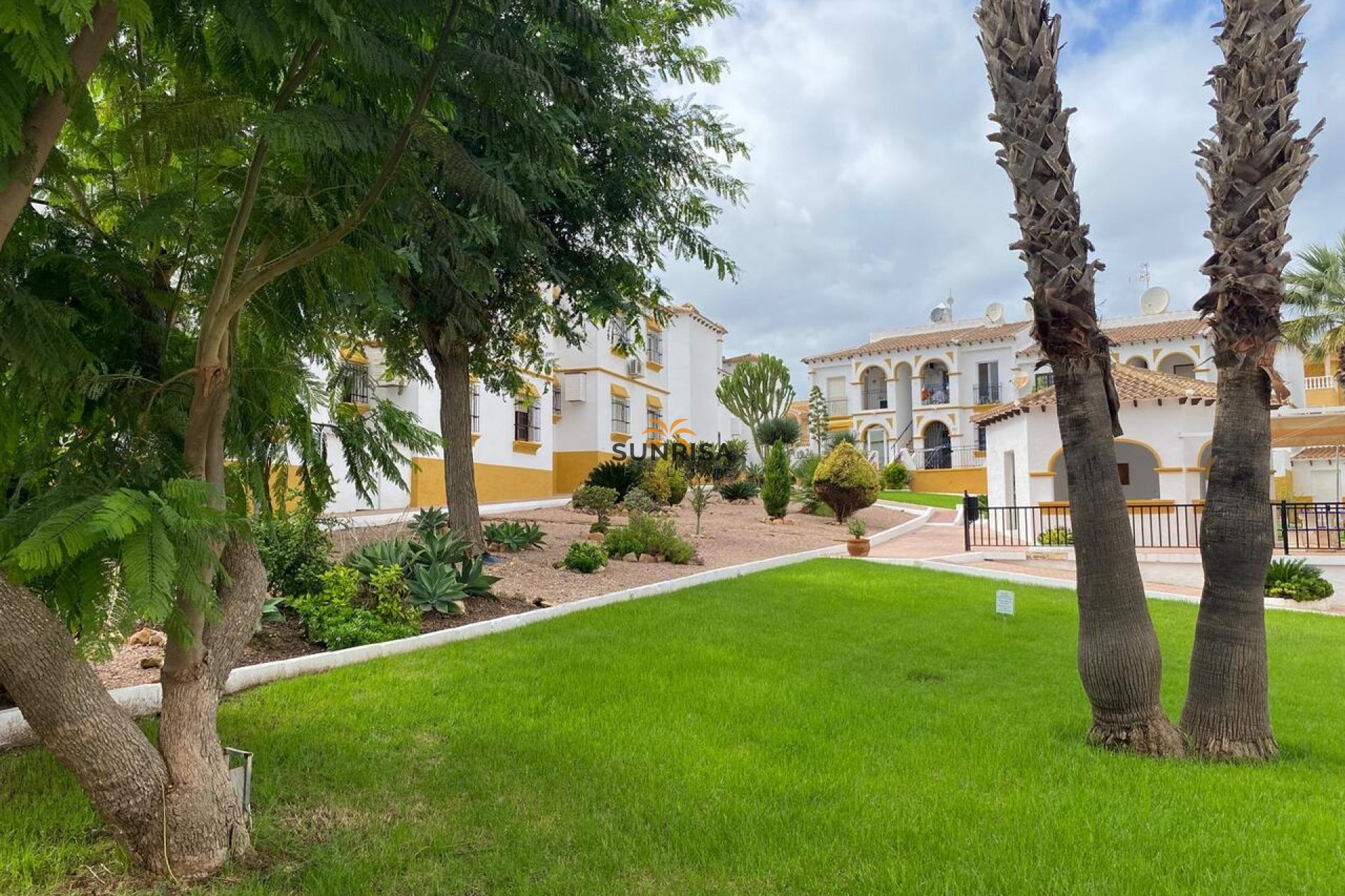 Alquiler a largo plazo - Apartamento - Villamartin