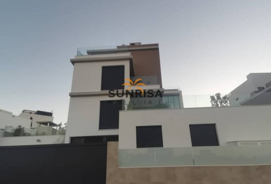 Villa · Nieuwbouw Woningen - Orihuela Costa · Campoamor · Alicante · Spanje