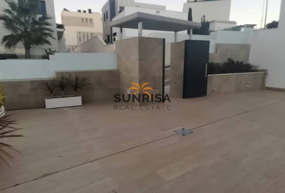 Villa · Nieuwbouw Woningen - Orihuela Costa · Campoamor · Alicante · Spanje