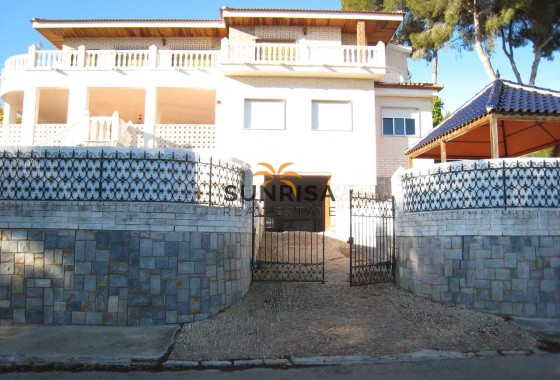 Villa · Revente - Orihuela Costa · Campoamor · Alicante · Espagne