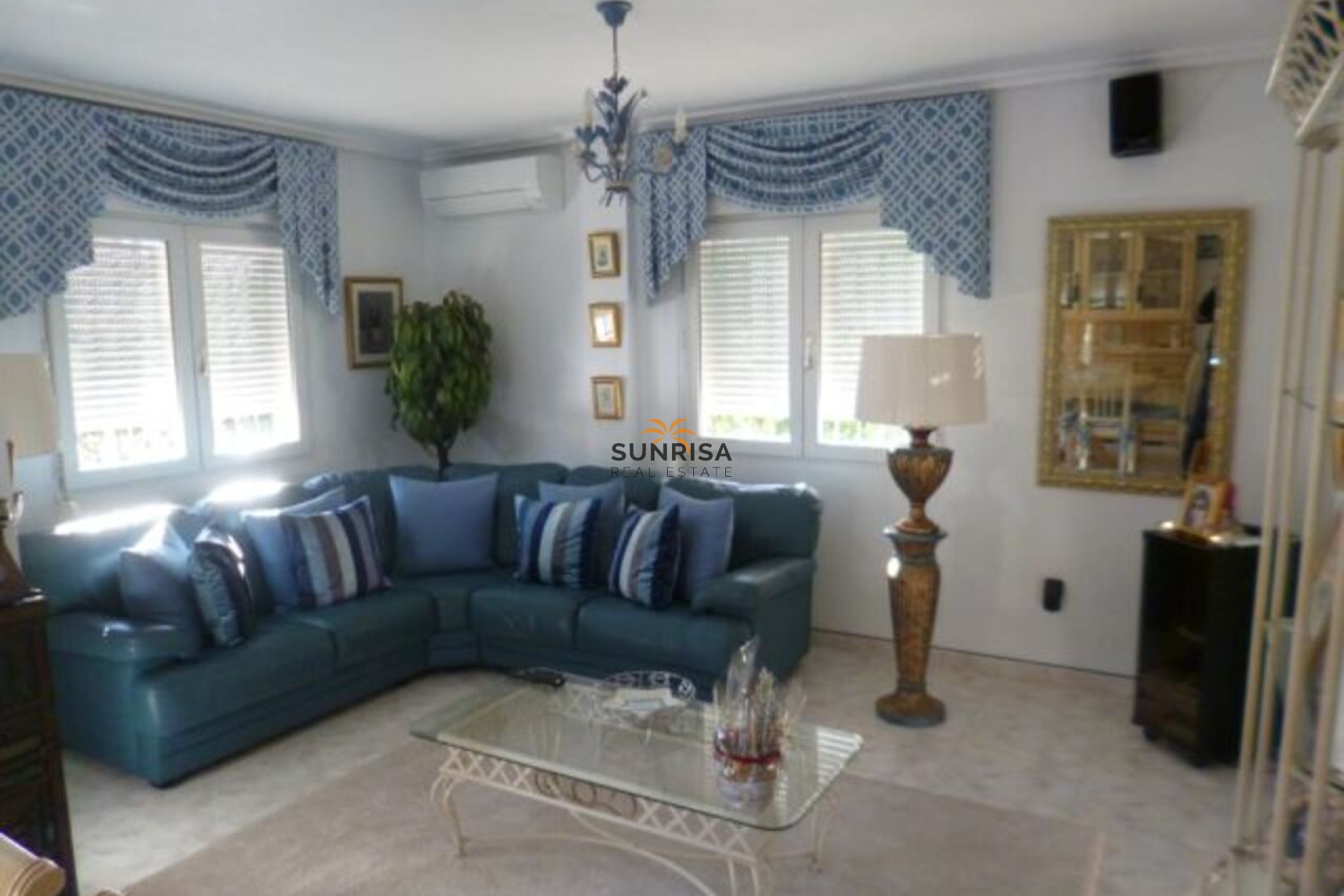Revente - Villa - Orihuela Costa