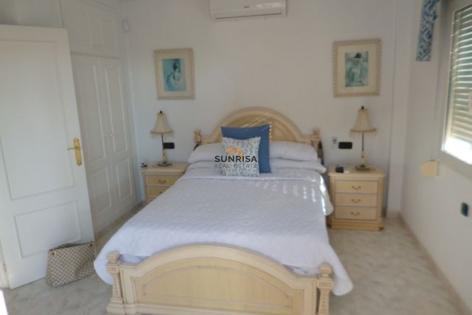 Revente - Villa - Orihuela Costa