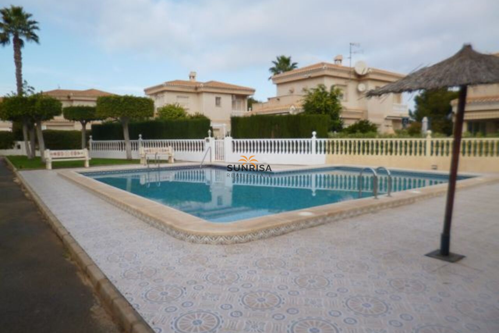 Revente - Villa - Orihuela Costa