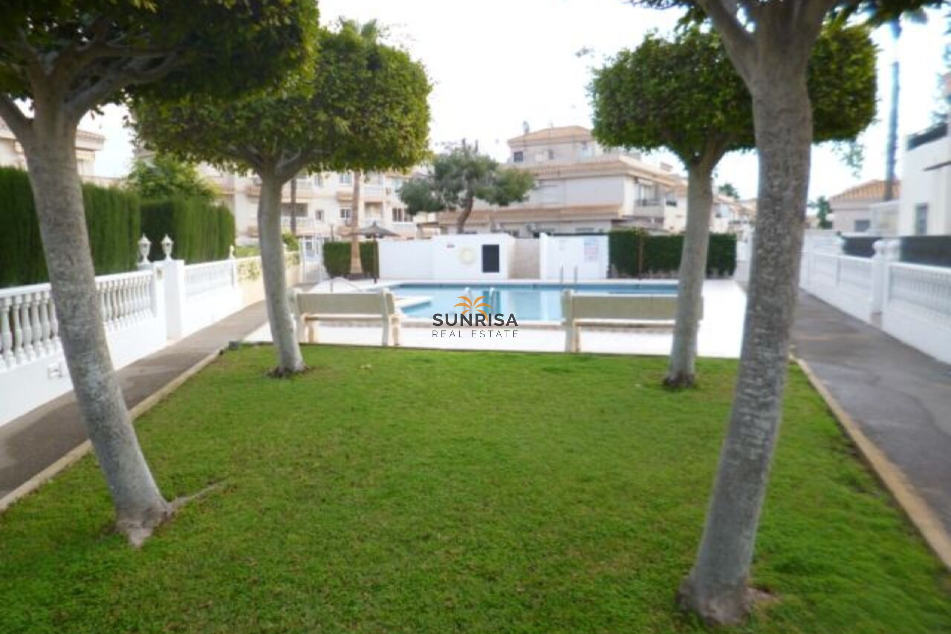 Revente - Villa - Orihuela Costa