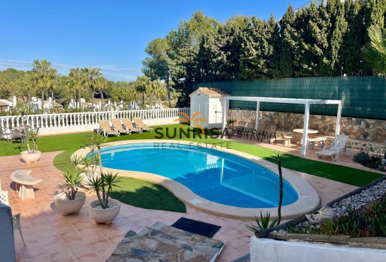 Villa · Herverkoop - Villamartin · Alicante · Spanje