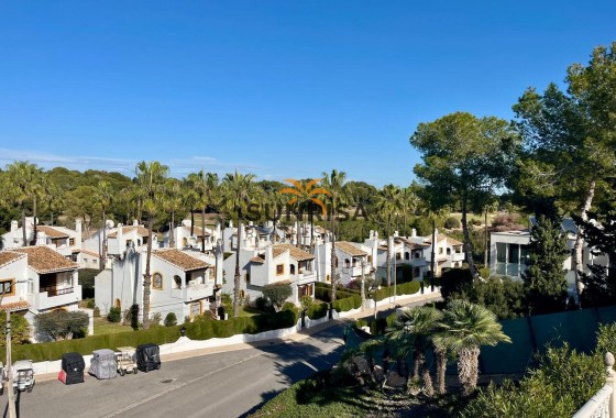 Villa · Herverkoop - Villamartin · Alicante · Spanje