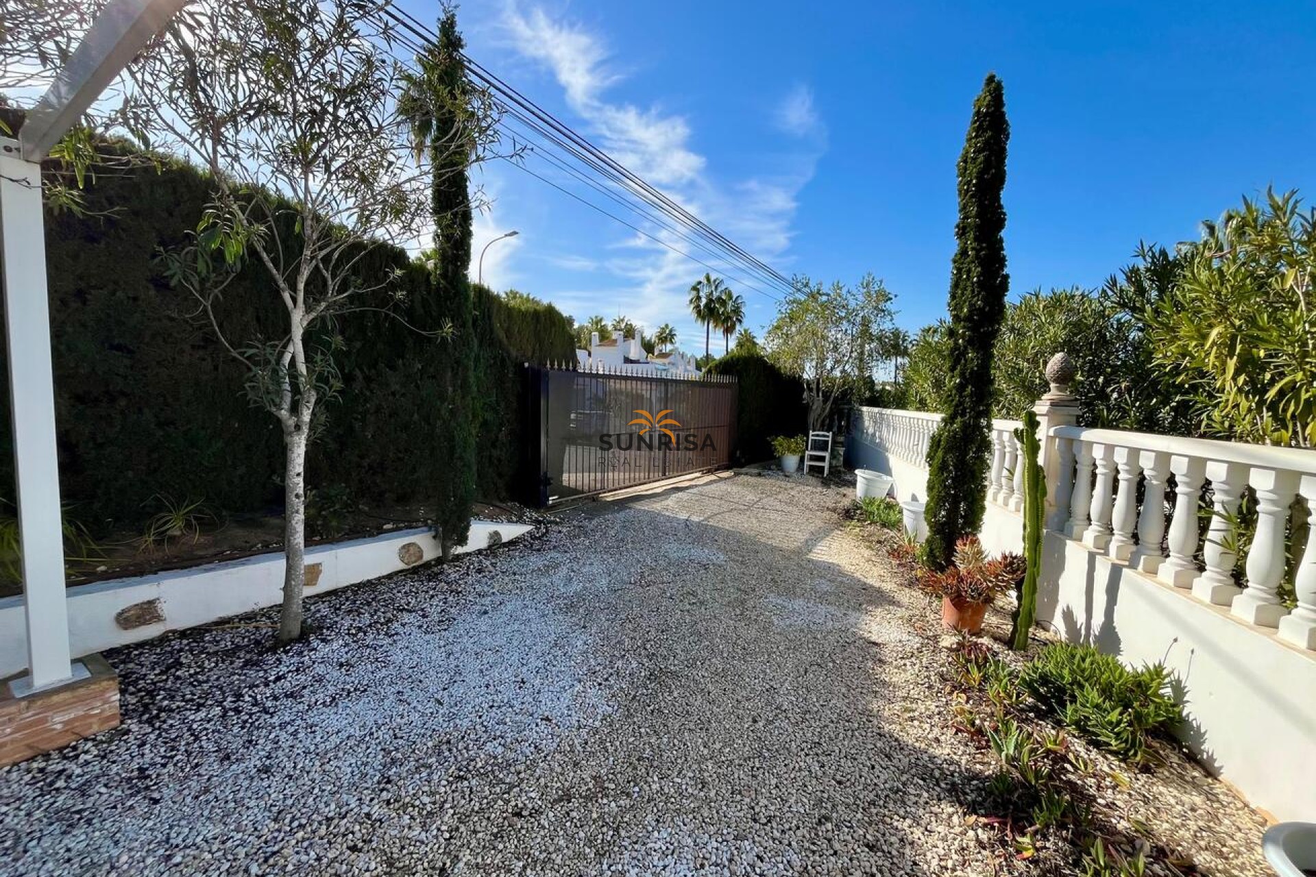 Reventa - Villa - Villamartin