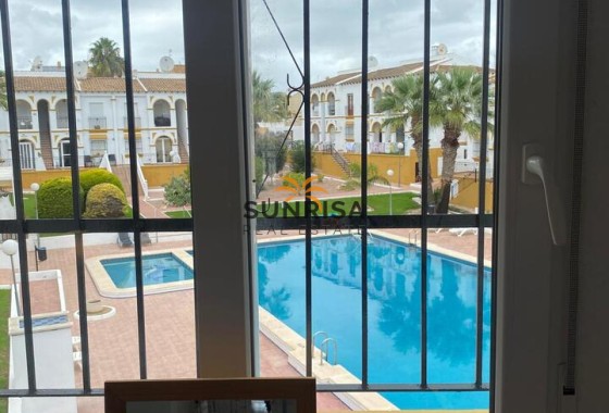 Appartement · Location à long terme - Villamartin · Alicante · Espagne