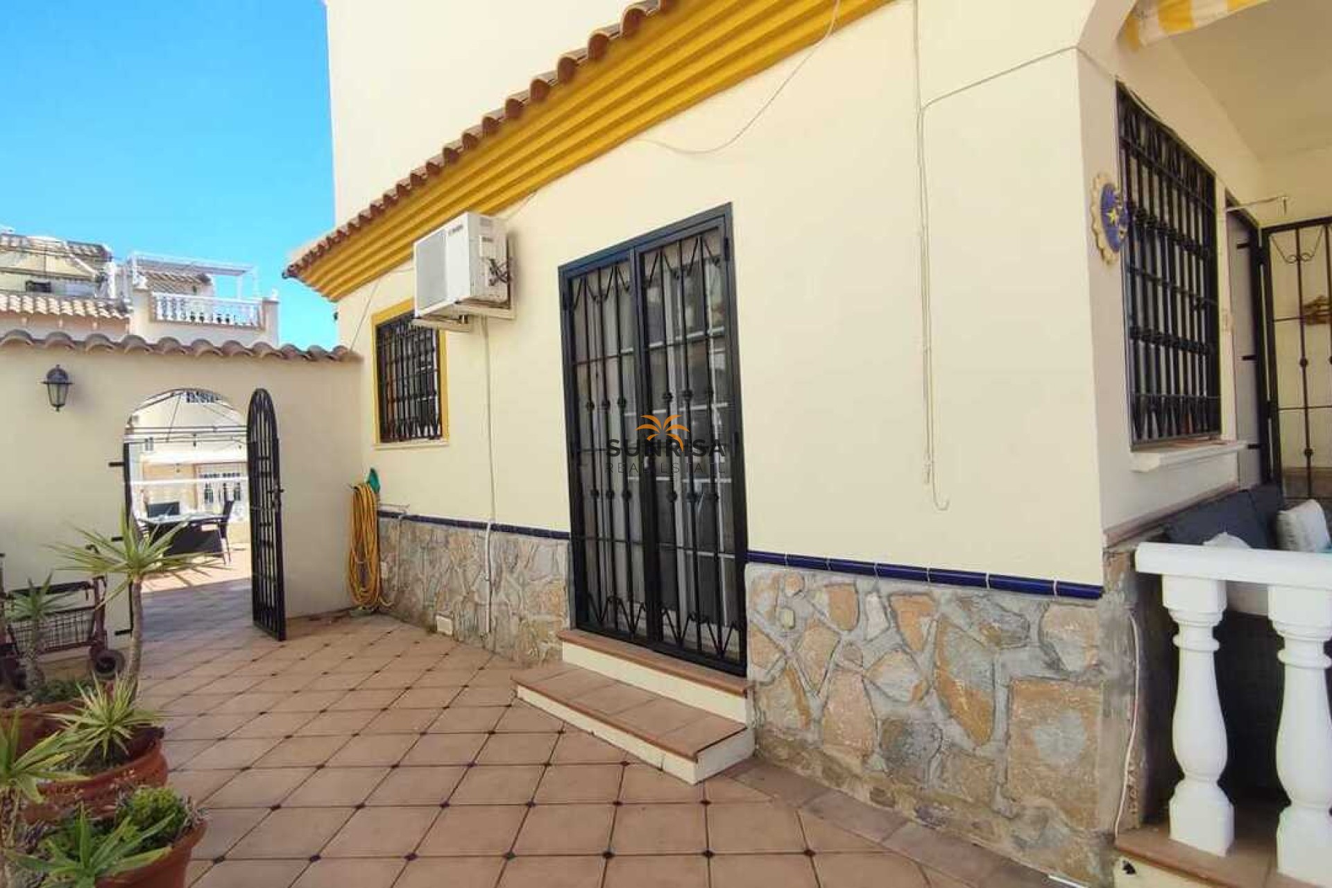 Herverkoop - Twee-onder-een-kapwoning - Orihuela Costa