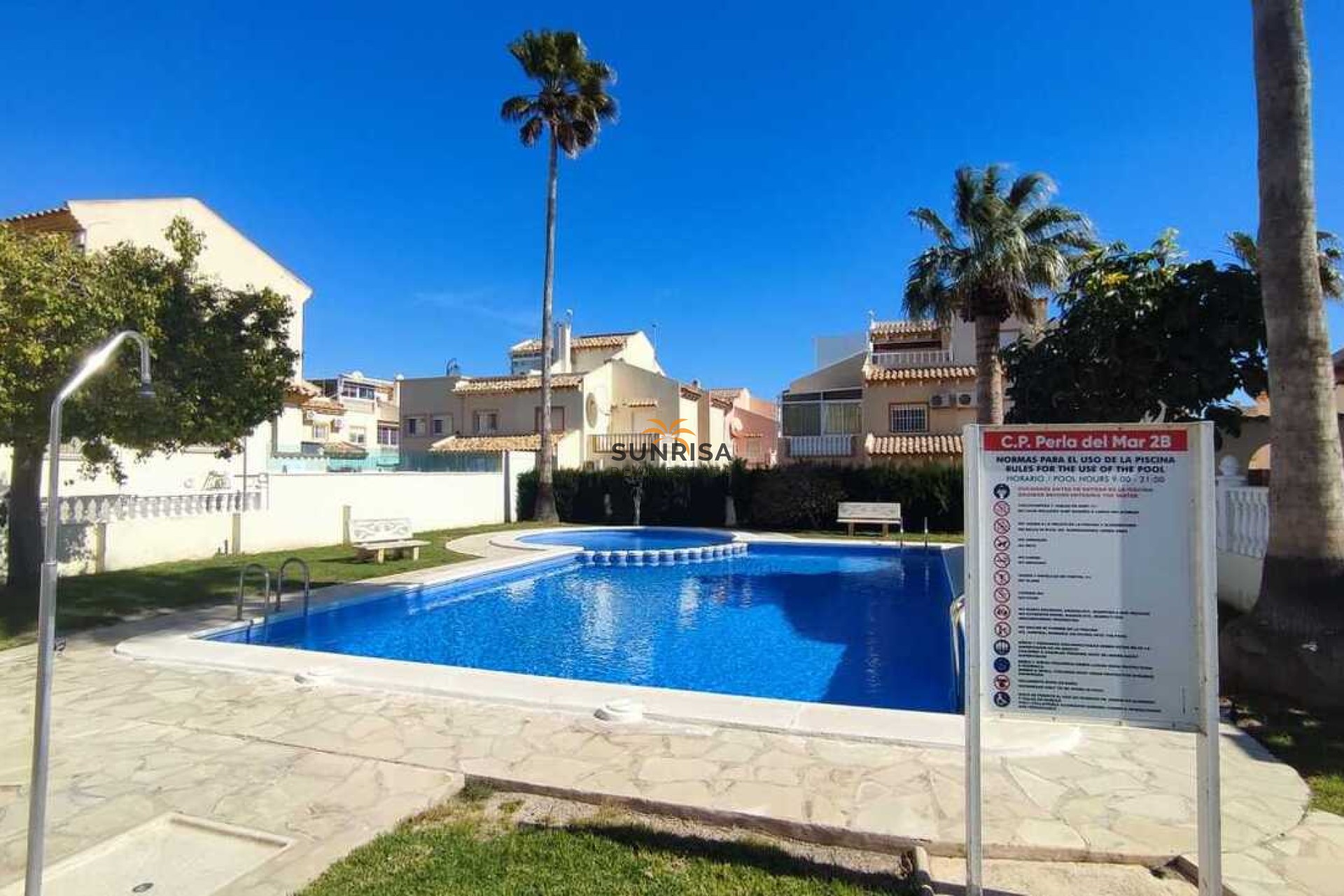 Herverkoop - Twee-onder-een-kapwoning - Orihuela Costa