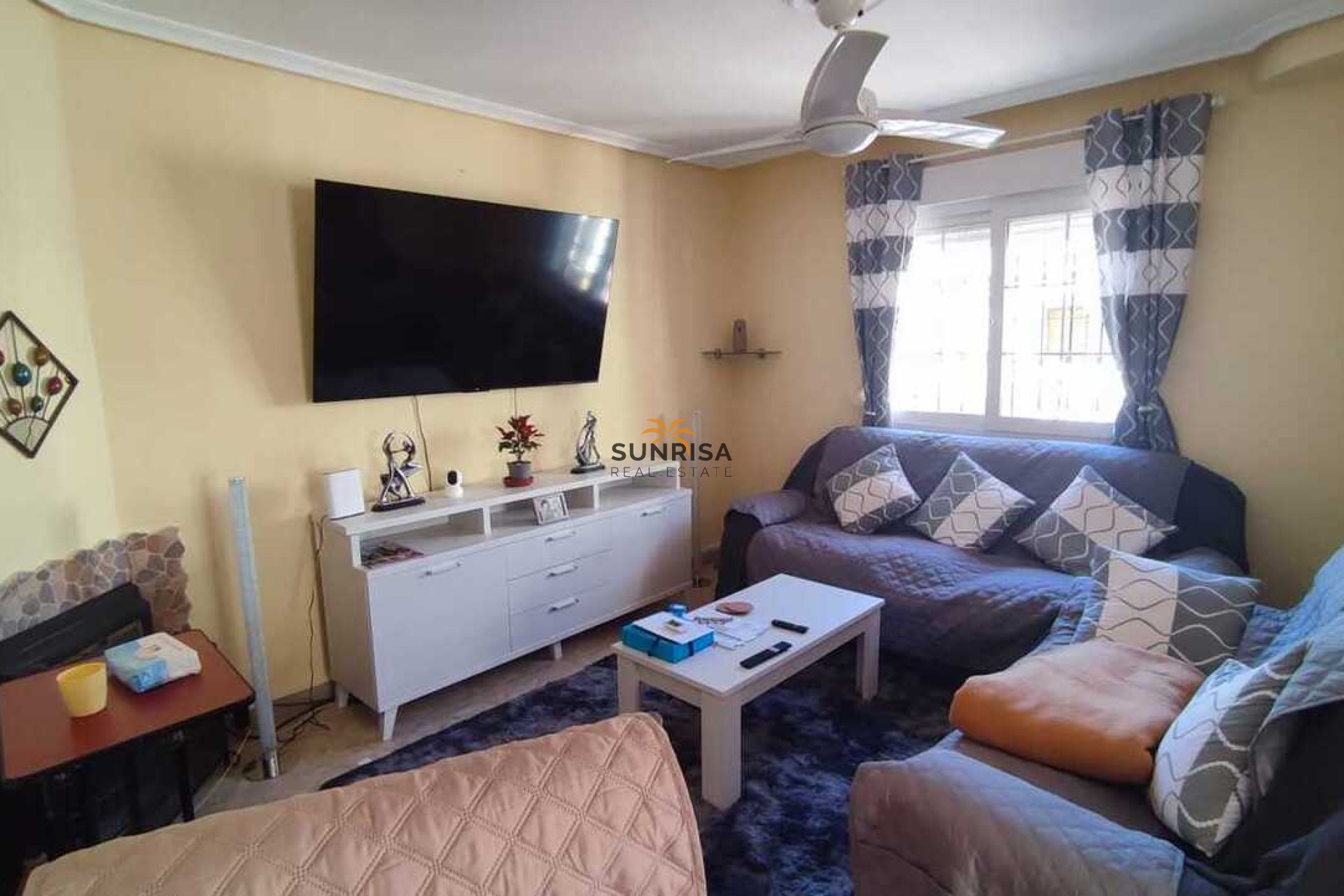 Herverkoop - Twee-onder-een-kapwoning - Orihuela Costa