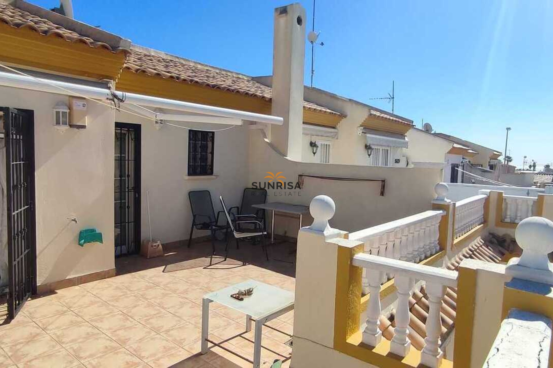 Herverkoop - Twee-onder-een-kapwoning - Orihuela Costa