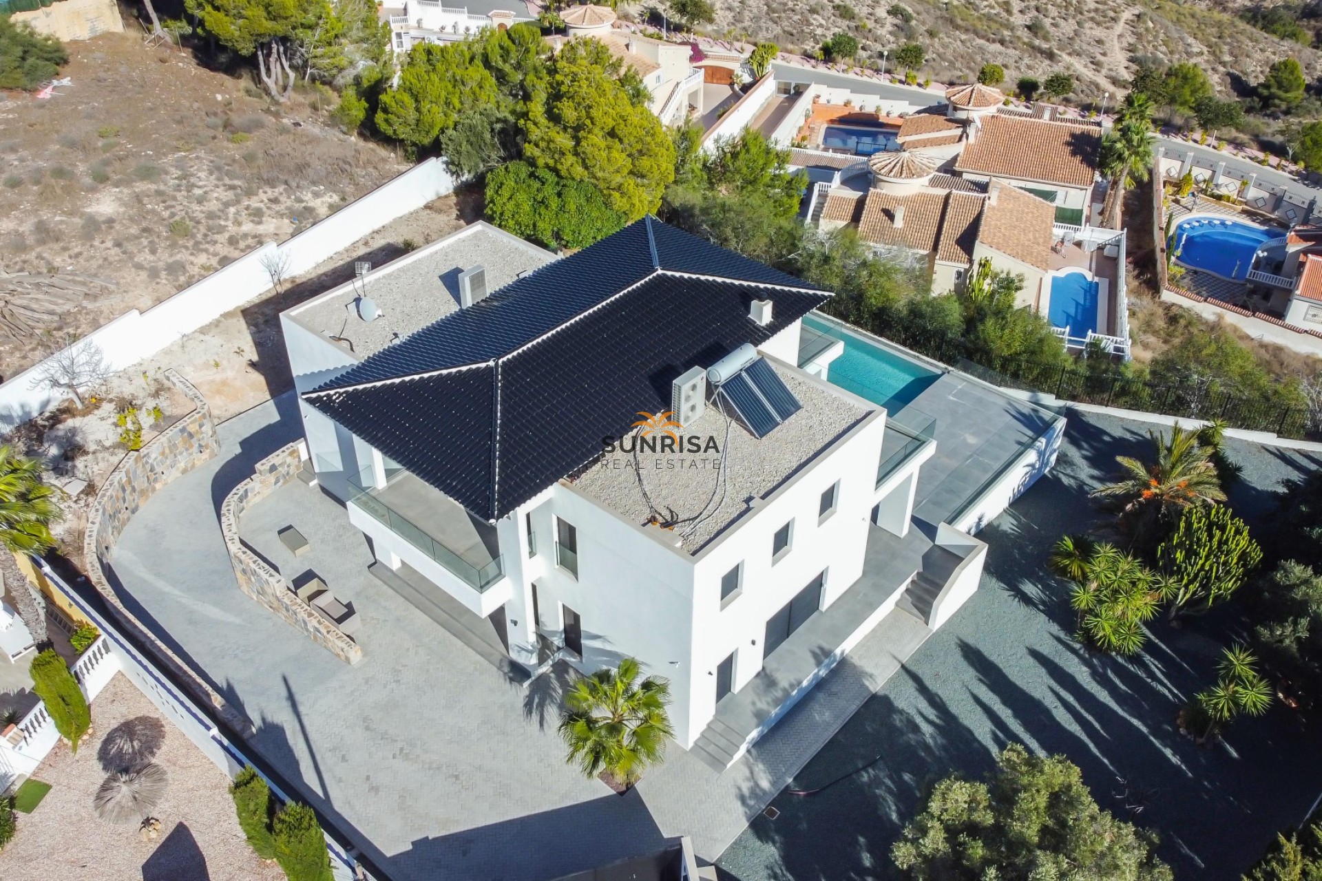Resale - Villa - Cuidad Quesada
