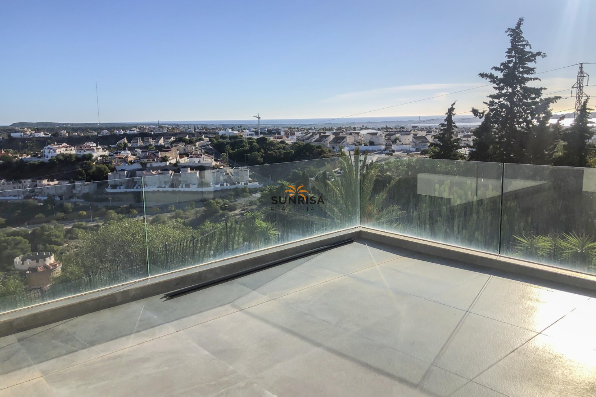 Resale - Villa - Cuidad Quesada